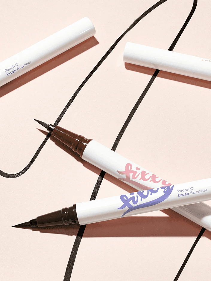 PEACH C Brush Fixxyliner 02 Brown Подводка для глаз, коричневая