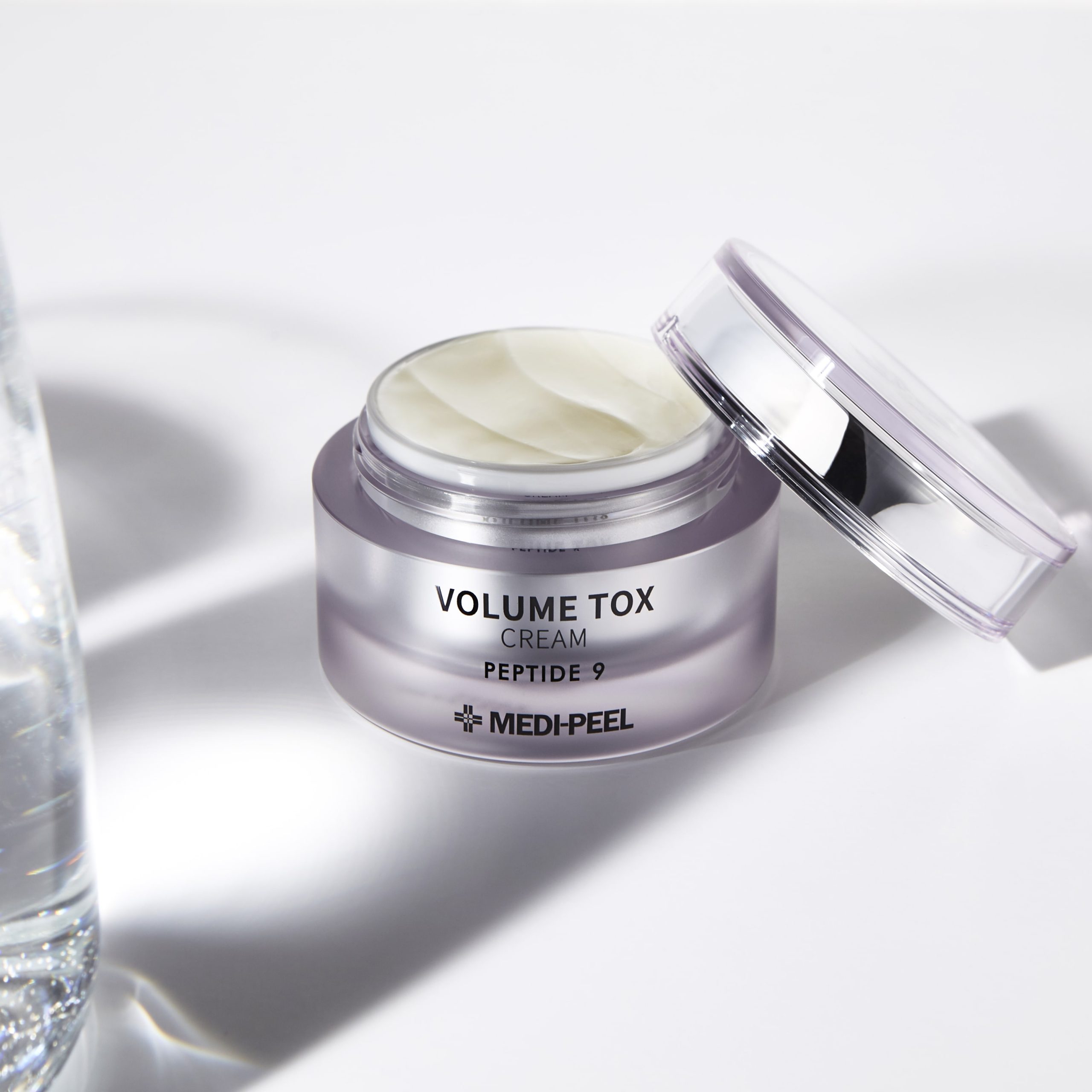 MEDI-PEEL Омолаживающий крем с пептидным комплексом Peptide 9 Volume Tox Cream