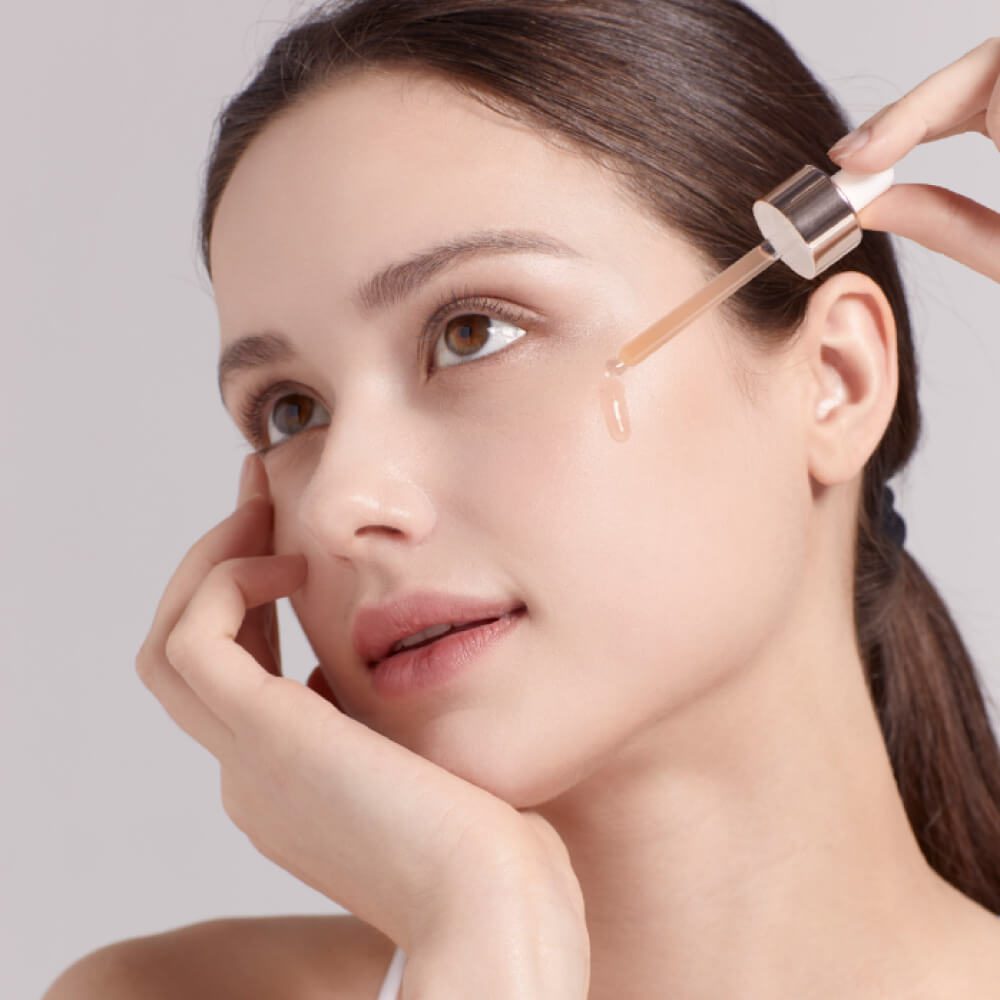 APOTHE Барьерная ампула с чёрным тюльпаном Tulip Barrier Vegan Ampoule 30 мл APOTHE Барьерная ампула с чёрным тюльпаном Tulip Barrier Vegan Ampoule 30 мл