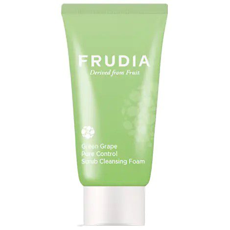 Frudia Пенка-скраб себорегулирующая миниатюра - Green grape pore control scrub cleansing foam, 30мл Frudia Пенка-скраб себорегулирующая миниатюра - Green grape pore control scrub cleansing foam, 30мл