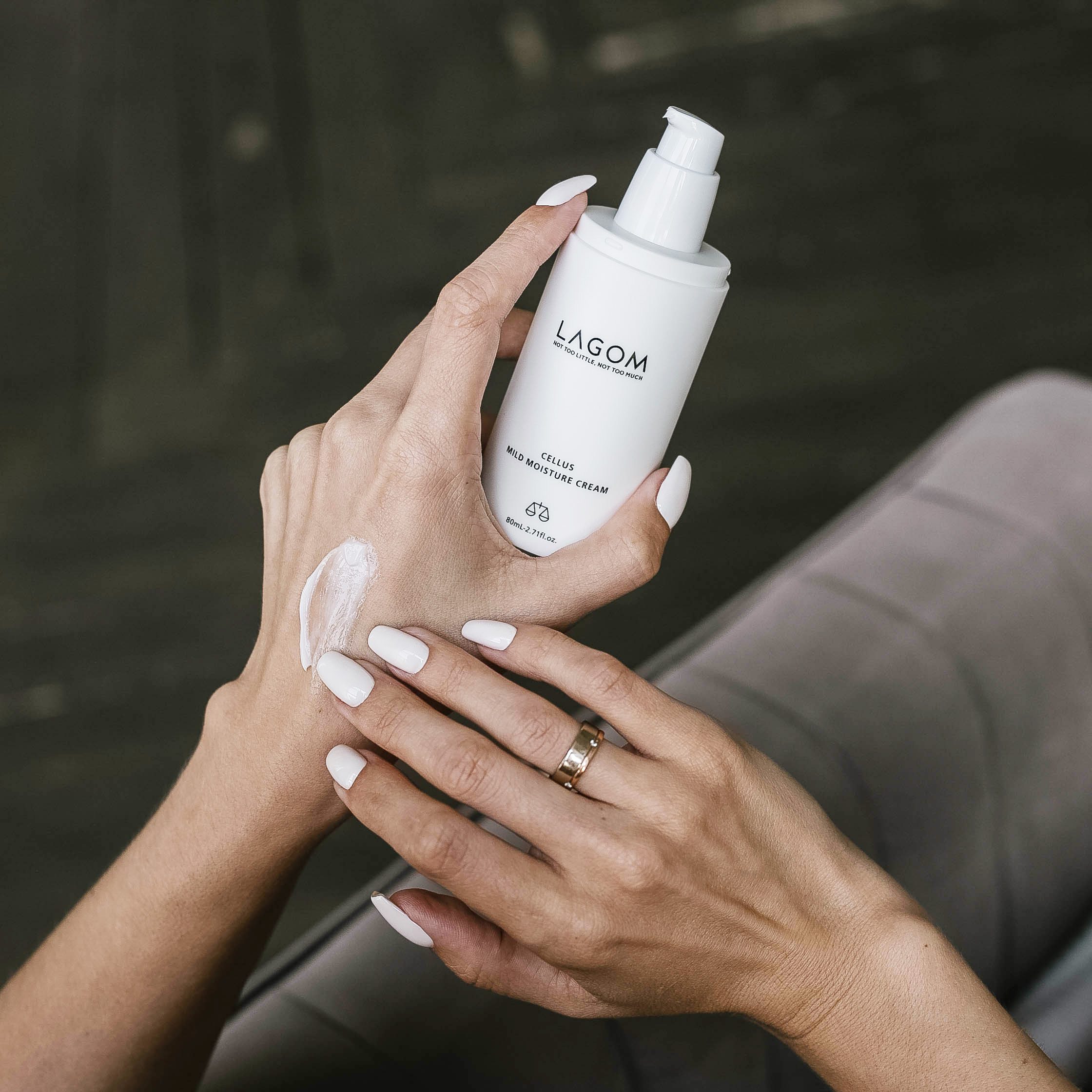 Lagom Лёгкий увлажняющий крем с мочевиной Cellus Mild Moisture Cream 80 мл Lagom Лёгкий увлажняющий крем с мочевиной Cellus Mild Moisture Cream 80 мл