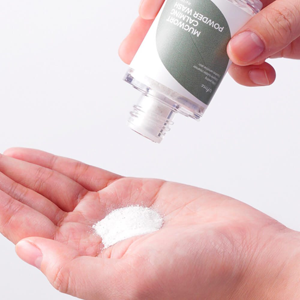 IsNtree Успокаивающая энзимная пудра с полынью Mugwort Calming Powder Wash 15 г