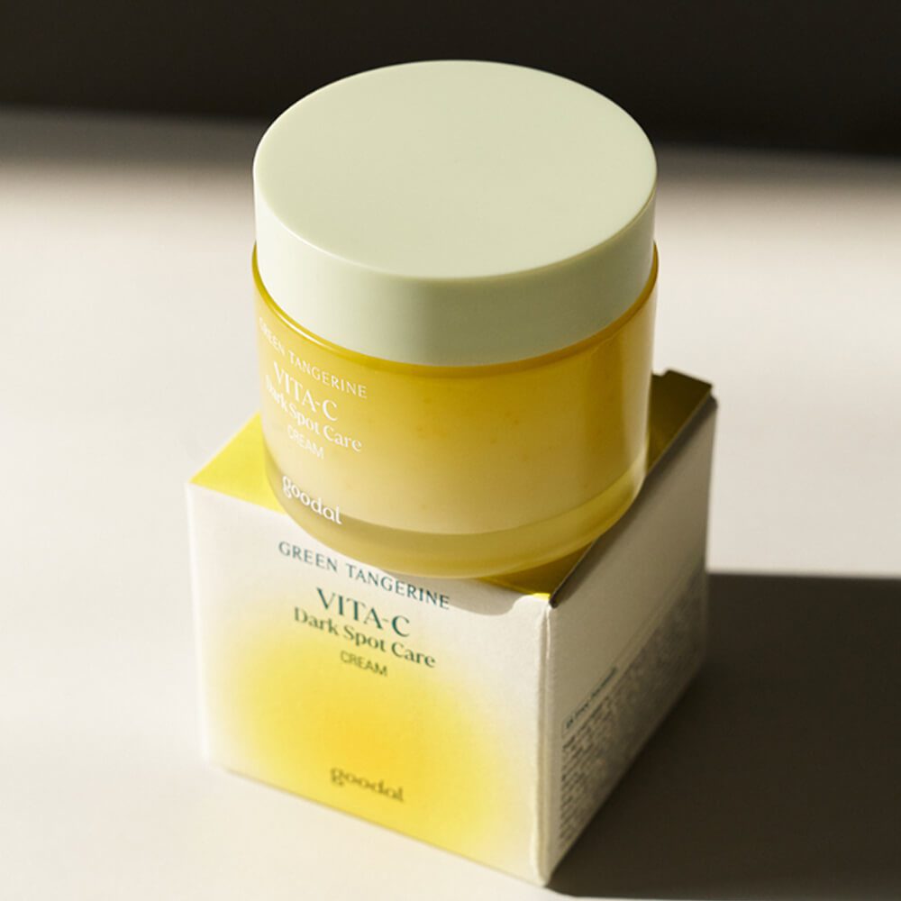 Goodal Green Tangerine Vita C Dark Spot Care Cream Осветляющий капсульный крем с танжерином, 50ml