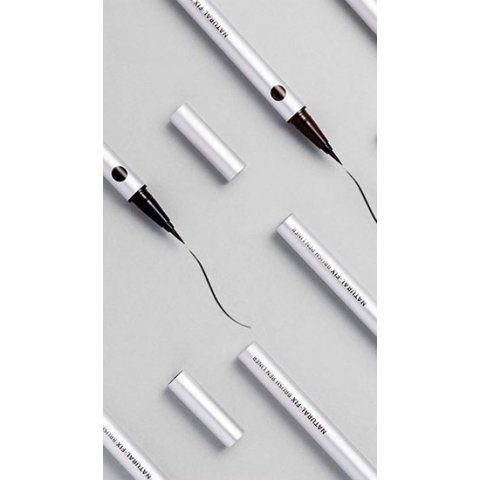 Missha Natural Fix Подводка для глаз (черный)/Brush Pen Liner (Black) 0,6 г