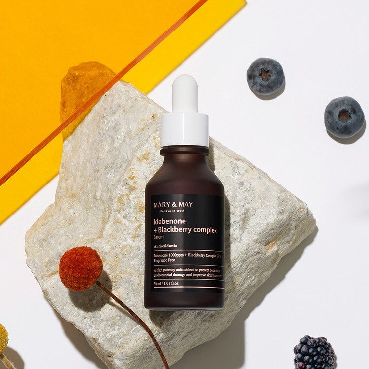 Mary&May Антиоксидантная сыворотка с комплексом ягод Idebenone Blackberry Complex Serum 30 мл Mary&May Антиоксидантная сыворотка с комплексом ягод Idebenone Blackberry Complex Serum 30 мл