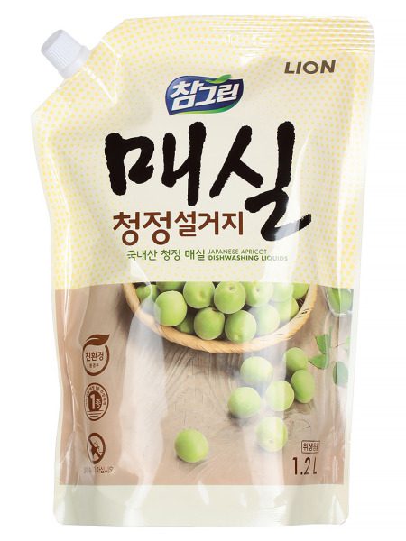 LN Chamgreen Средство для мытья посуды, овощей и фруктов Chamgreen Plum 1.2L(1.24kg) Refill