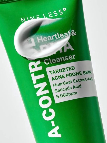 NINE LESS Пенка очищающая для проблемной кожи A-Control Heartleaf & BHA Cleanser 120ml NINE LESS Пенка очищающая для проблемной кожи A-Control Heartleaf & BHA Cleanser 120ml