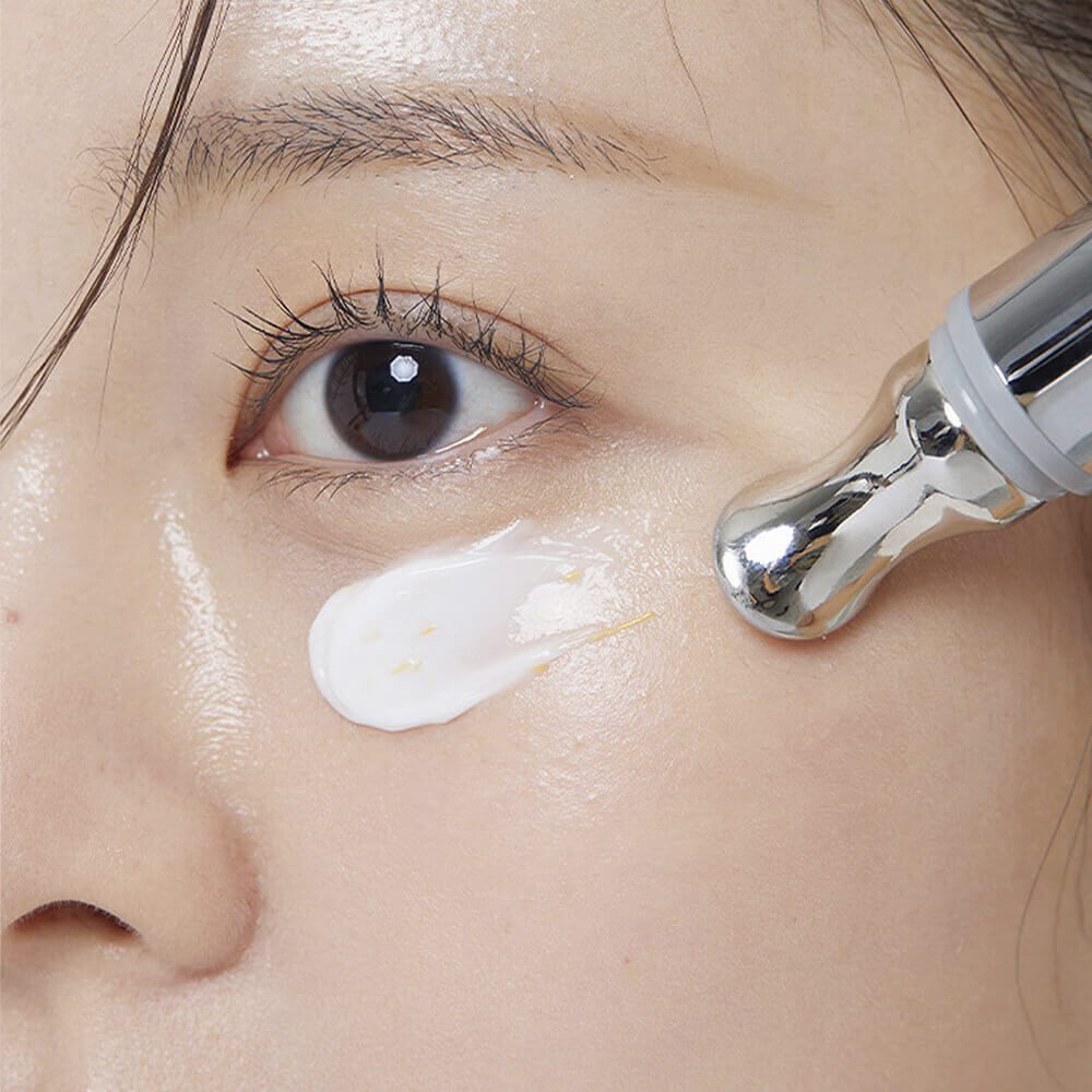 VT Cosmetics Крем для кожи вокруг глаз с золотом PDRN Reedle Shot Eye Lifter VT Cosmetics Крем для кожи вокруг глаз с золотом PDRN Reedle Shot Eye Lifter