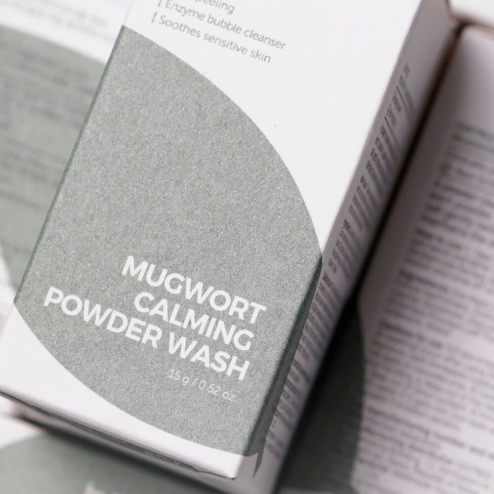 IsNtree Успокаивающая энзимная пудра с полынью Mugwort Calming Powder Wash 15 г
