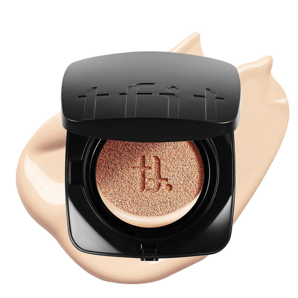 tfit Тональный кушон с сияющим финишем Layering Fit Glow Cushion EX SPF50+ PA++++ C01 Porcelain 12 г